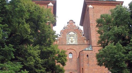 Dwie wieze – Gniezno, Polska