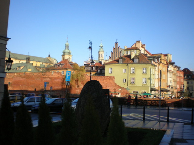 Pc1700768