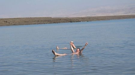 Kapiel w morzu martwym – Izrael