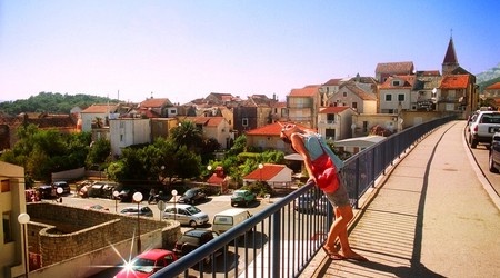 dachy - hrvacka - japka - słońce – Makarska, Chorwacja