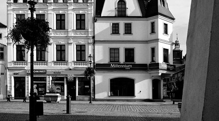 Rynek – żary, Polska