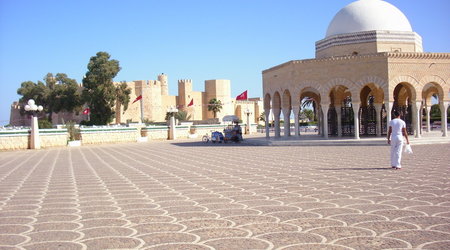 Monastir;    obok Mediny – Tunezja