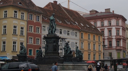 Hauptplatz - fontanna spotkań – Graz, Austria
