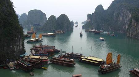 Zatoka Ha Long, Wietnam
