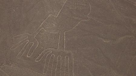 "Dłonie" Tajemnicze linie w Nazca, Peru