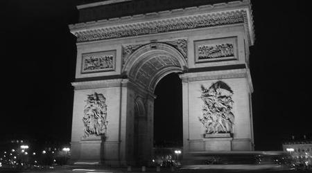 Łuk Triumfalny, Paryż, Francja