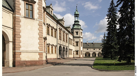 Kielce Pałac Biskupów Krakowskich – Wzgórze Zamkowe, Polska
