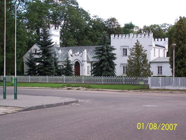 Pałac Kozarskich w Konopnicy pow. Wieluń