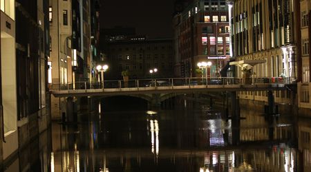 Hamburg by night – Niemcy