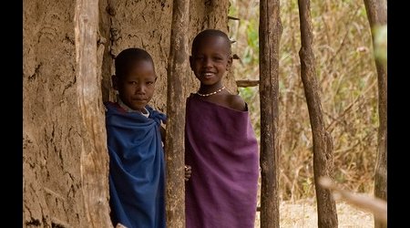 Dzieci w masajskiej wiosce – Tanzania