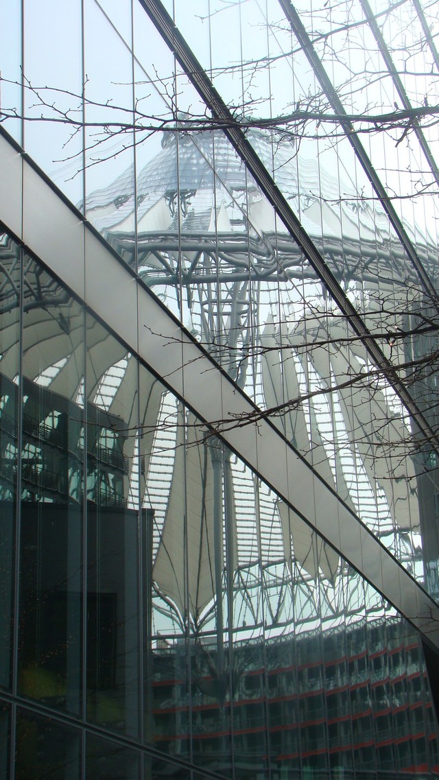 Sony Center - odbicie