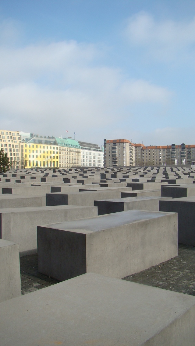 Pomnik Holocaustu 2