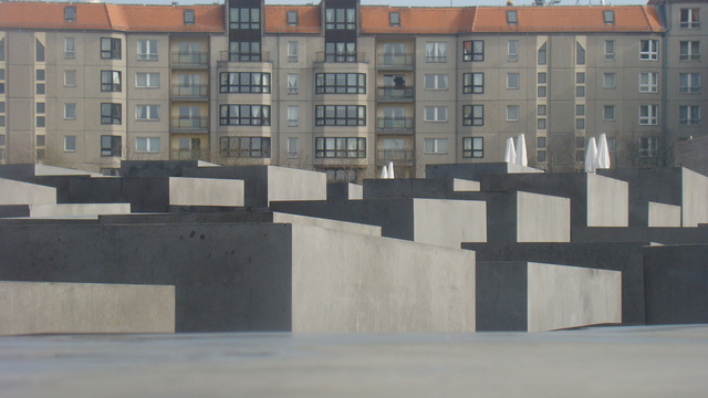 Pomnik Holocaustu 3