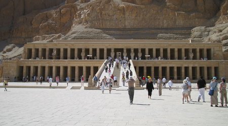 48772 - Luxor Qena Dolina Krolow swiatynia Hatszepsut Luxor – Egipt