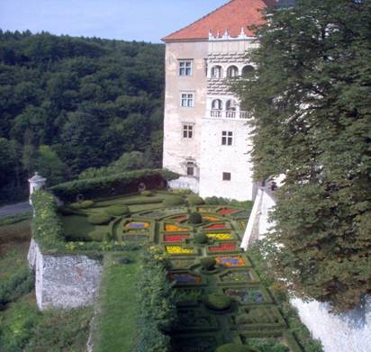 Pieskowa Skała, Zamek
