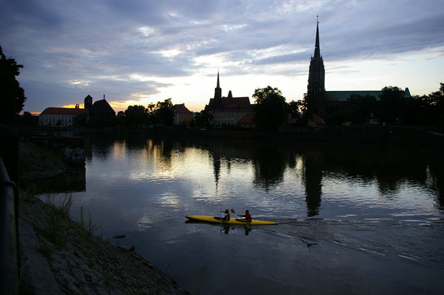 Odra, w tle Ostrów Tumski,Wrocław