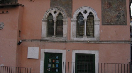 046 pallazzo – L'Aquila, Włochy