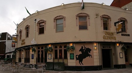 Cardiff pub w centrum – Wielka Brytania