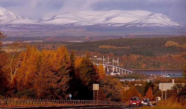 w dole Inverness
