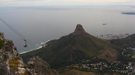 Lion's Head, widok ze szczytu Góry Stołowej – Cape Town, Republika Południowej Afryki