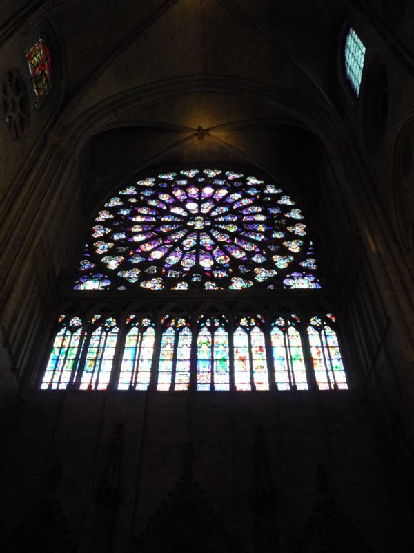 Rozeta w katedrze Notre Dame