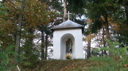 Kapliczka domkowa – Bełżec, Polska