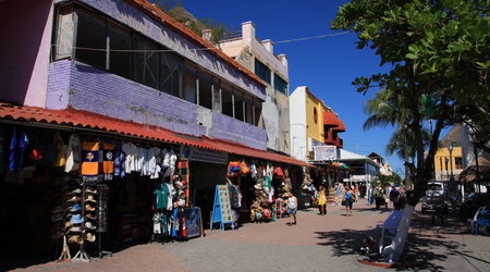 centrum handlowo-targowe w Playa del Carmen – Puerto Morelos, Meksyk