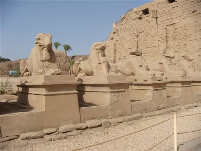 Świątynia w Karnaku