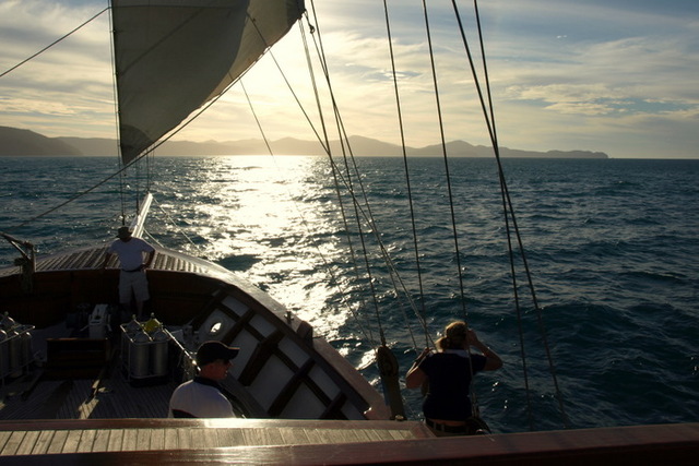 Rejs o zmroku (Whitsunday Magic)