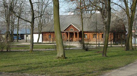 Dworek w Radziejowicach – Radziejowice, Polska
