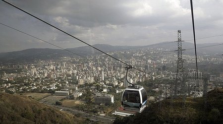 Kolejka linowa łączy Caracas z masywem El Avila – Wenezuela