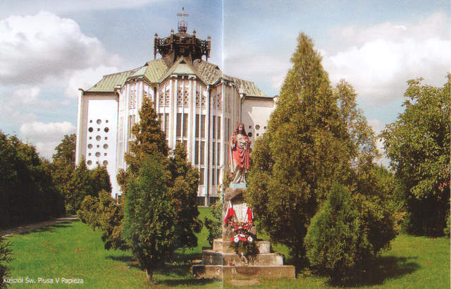 KOŚCIUŁ POD WEZWANIEM ŚW.PIUSA V.w DĘBLINIE
