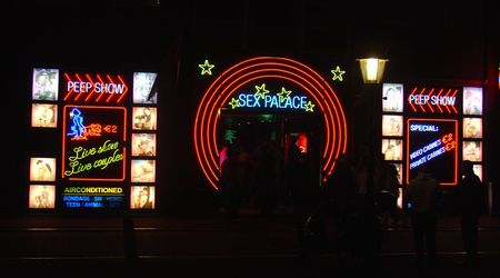 Amsterdam nocą  11 - Dzielnica Czerwonych Latarnii – Holandia