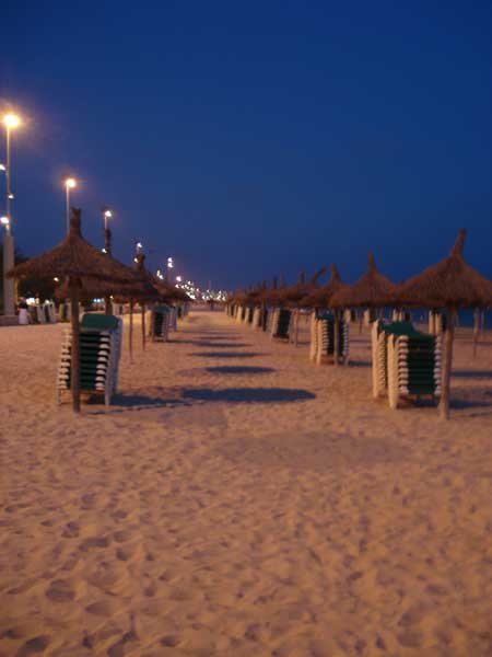 Arenal - plaża odpoczywa