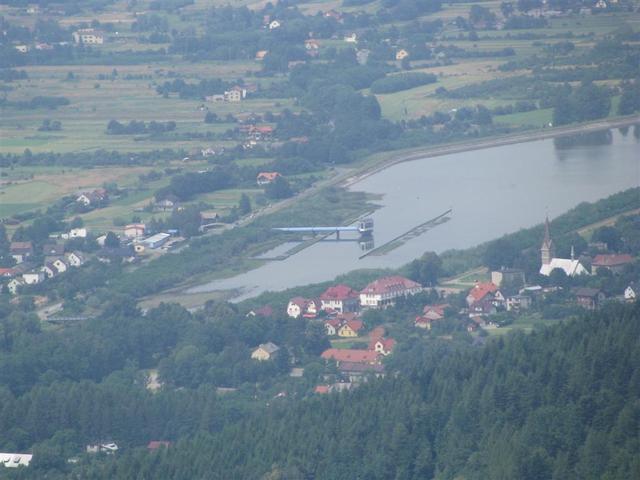 Międzybrodzie Żywieckie, Góra Żar