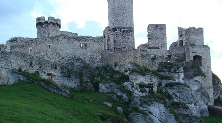 03 zamek bonerow podzamcze nieslusznie nazywany ogrodzieniec – Polska