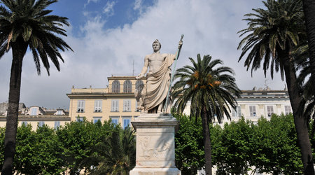 Dsc 4469  Bastia - pomnik Napoleona – Francja