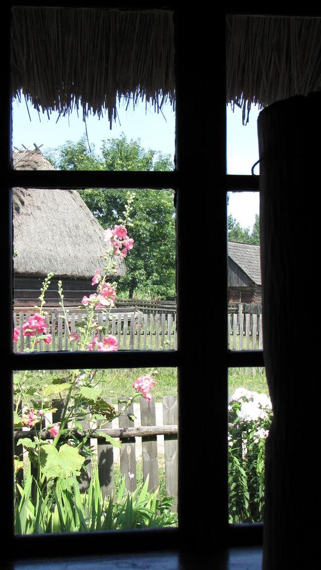 Skansen Wsi Kieleckiej w Tokarni
