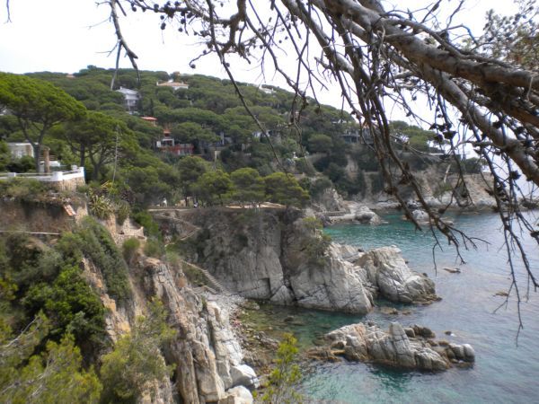Spacer wzdłuż wybrzeża Costa Brava