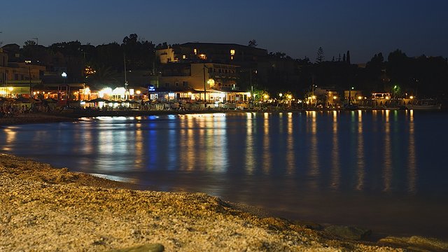 Agia Pelagia Kreta miejska plaża wieczorem