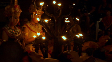 taniec transowy – Bali, Indonezja