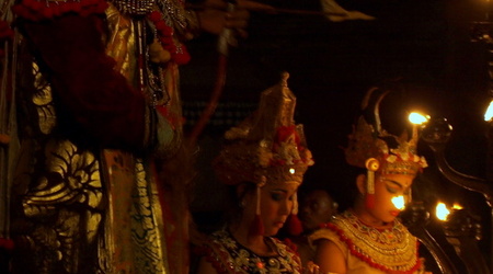 taniec transowy – Bali, Indonezja