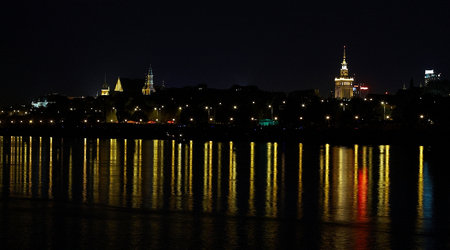 Warszawa nocą – Polska