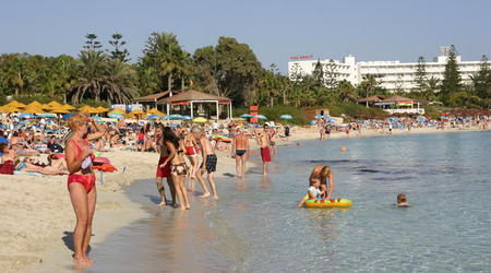 CYPR-AYIA NAPA-PIĘKNA PLAŻA