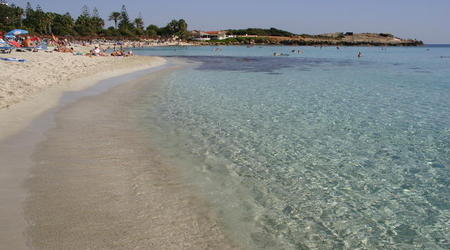 CYPR-AYIA NAPA-PIĘKNA PLAŻA