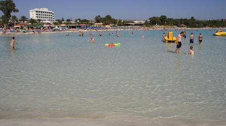 CYPR-AYIA NAPA-PIĘKNA PLAŻA
