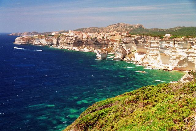 Bonifacio 3