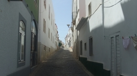 Uliczka w Lagos – Portugalia