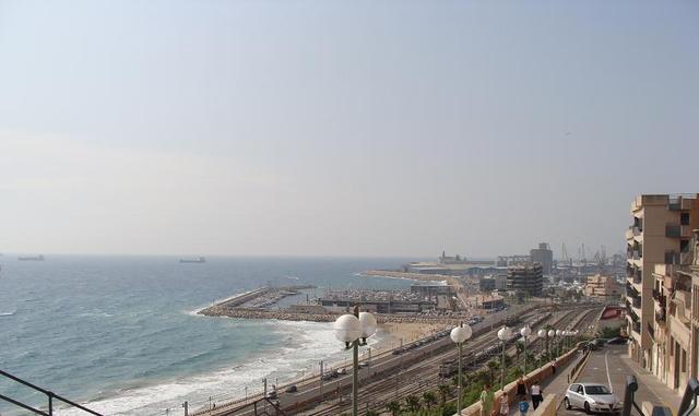 Tarragona port