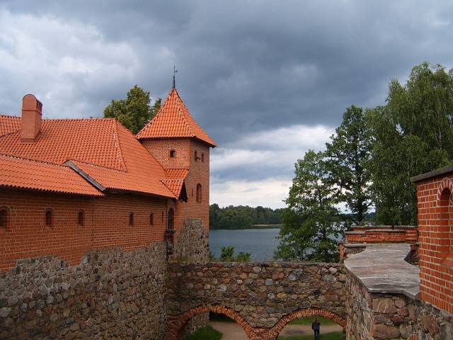 Troki